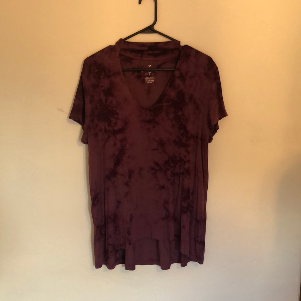Choker Neck Maroon tie-dye American Eagle Shirt